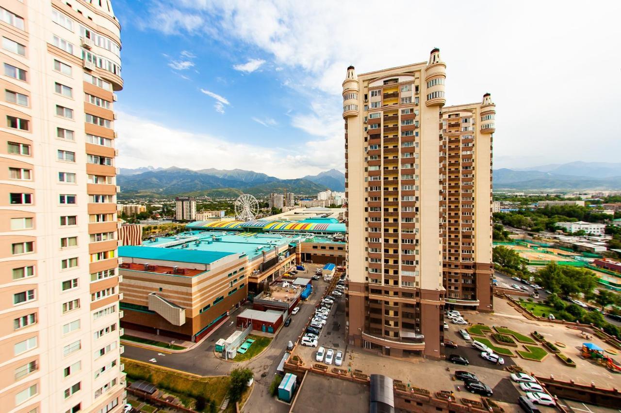 2 Ком Студия На 18 Этаже С Панорамным Видом На Горы В Жк Мега Тауер Almaty Exteriér fotografie
